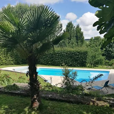 Dom wakacyjny Maison De Charme Saint-Georges-des-Agoûts